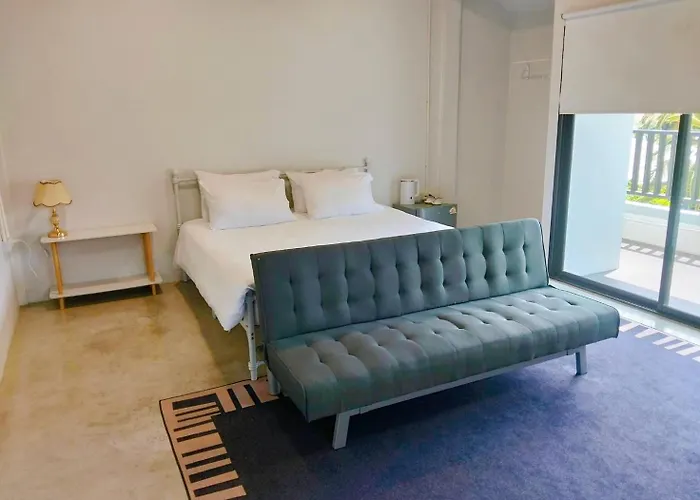 アパート Yellow Place Sukhumvit Soi 2 -เยลโล เพลส สุขุมวิทซอย 2 *