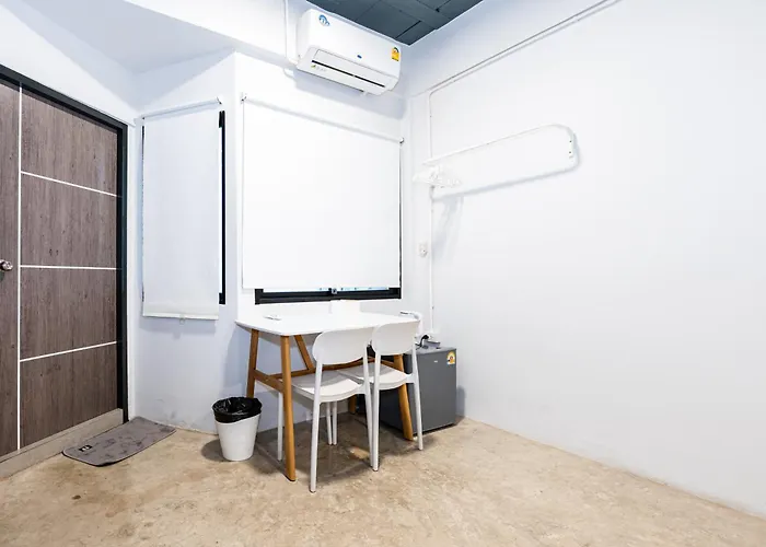 Yellow Place Sukhumvit Soi 2 -เยลโล เพลส สุขุมวิทซอย 2 * バンコク都