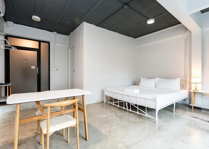 Yellow Place Sukhumvit Soi 2 -เยลโล เพลส สุขุมวิทซอย 2 アパート バンコク都